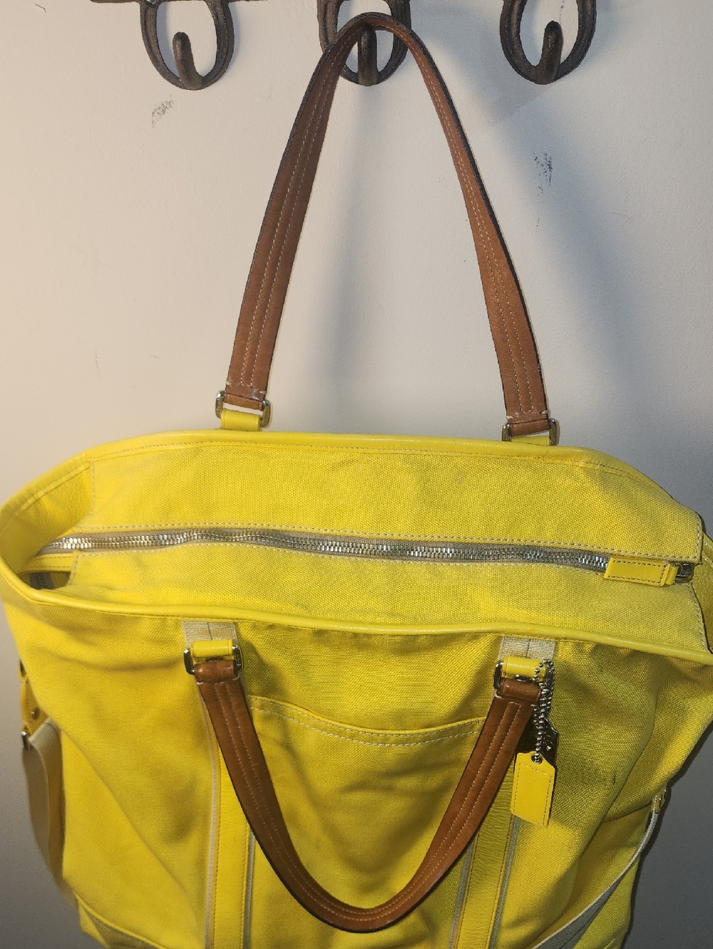 Coach Huge Yellow Canvas Tote Brown Leather Handles Travel Shoulder Strap Silver - Picture 7 of 17